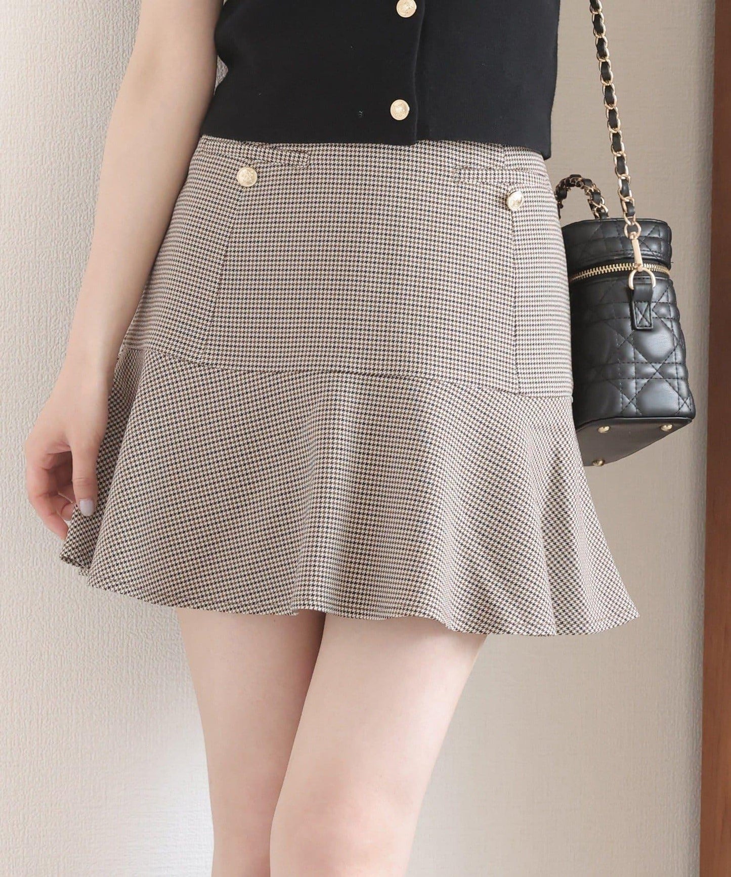 低腰喇叭迷你裙