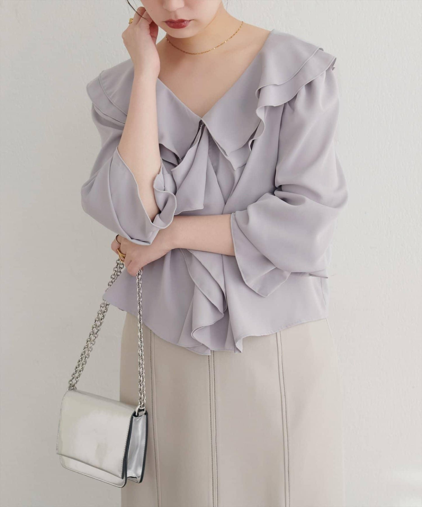 【限定】荷葉領糖果袖襯衫