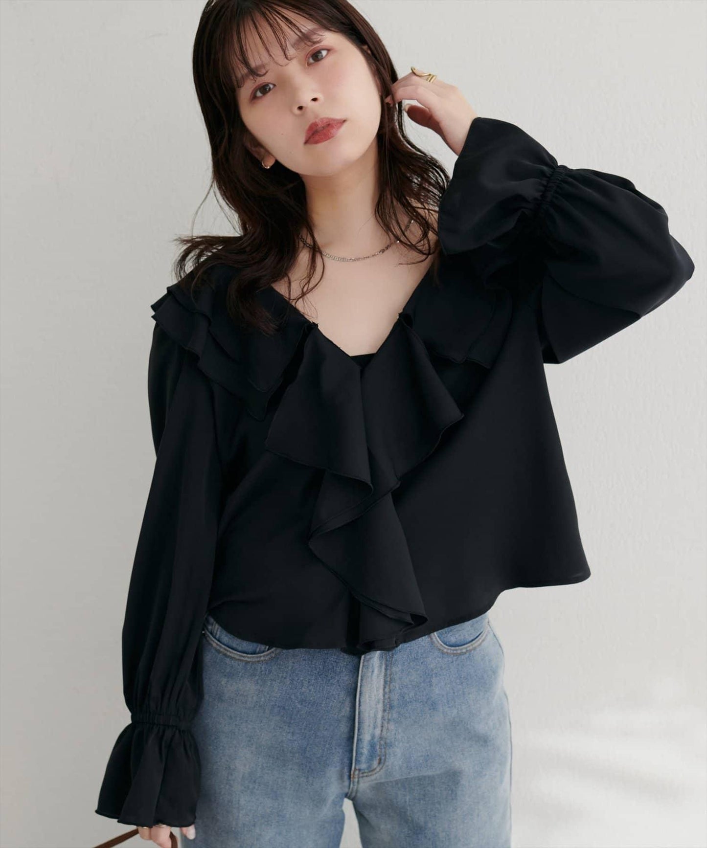 【限定】荷葉領糖果袖襯衫