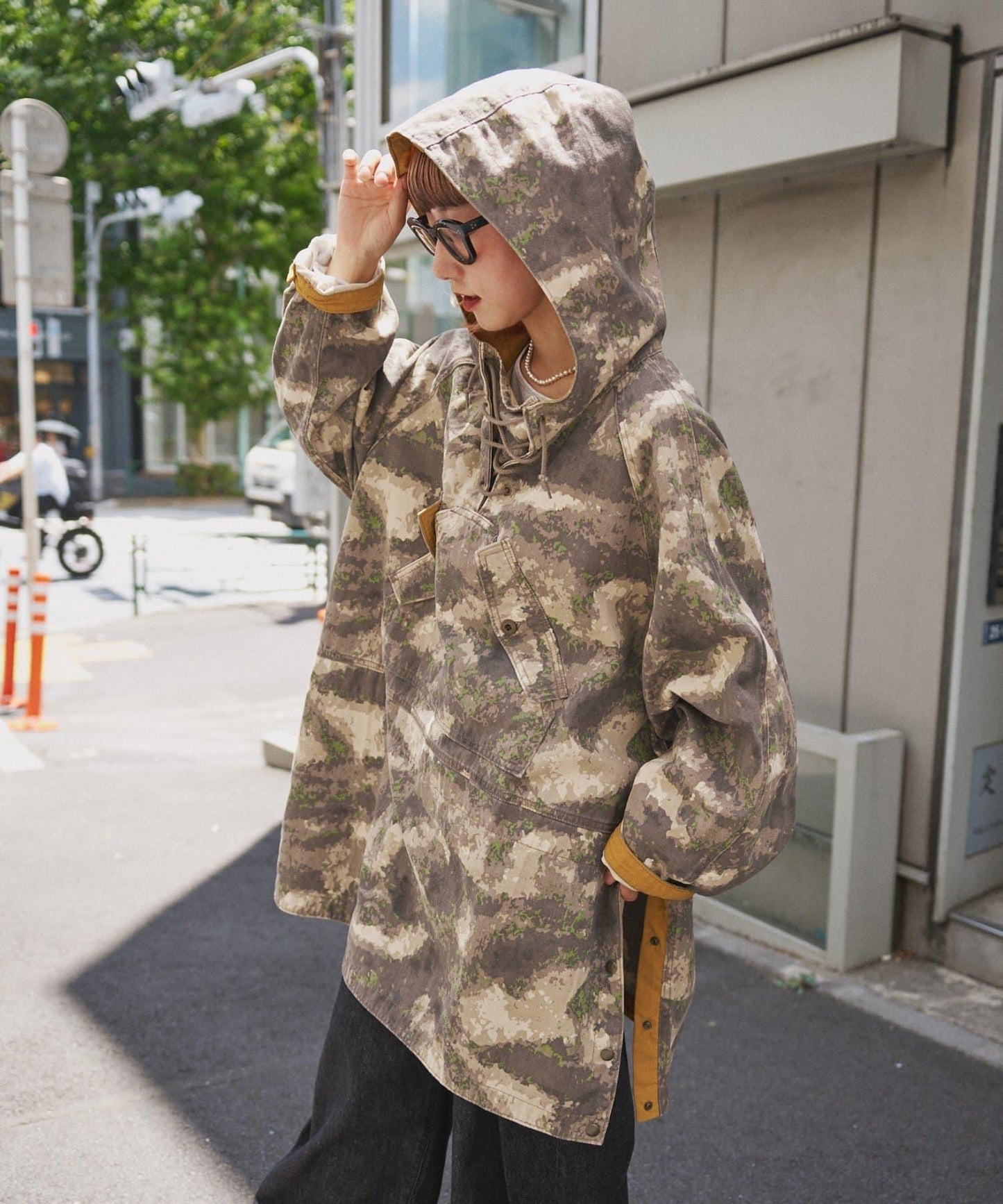 etsinta 軍事風防風連衣裙