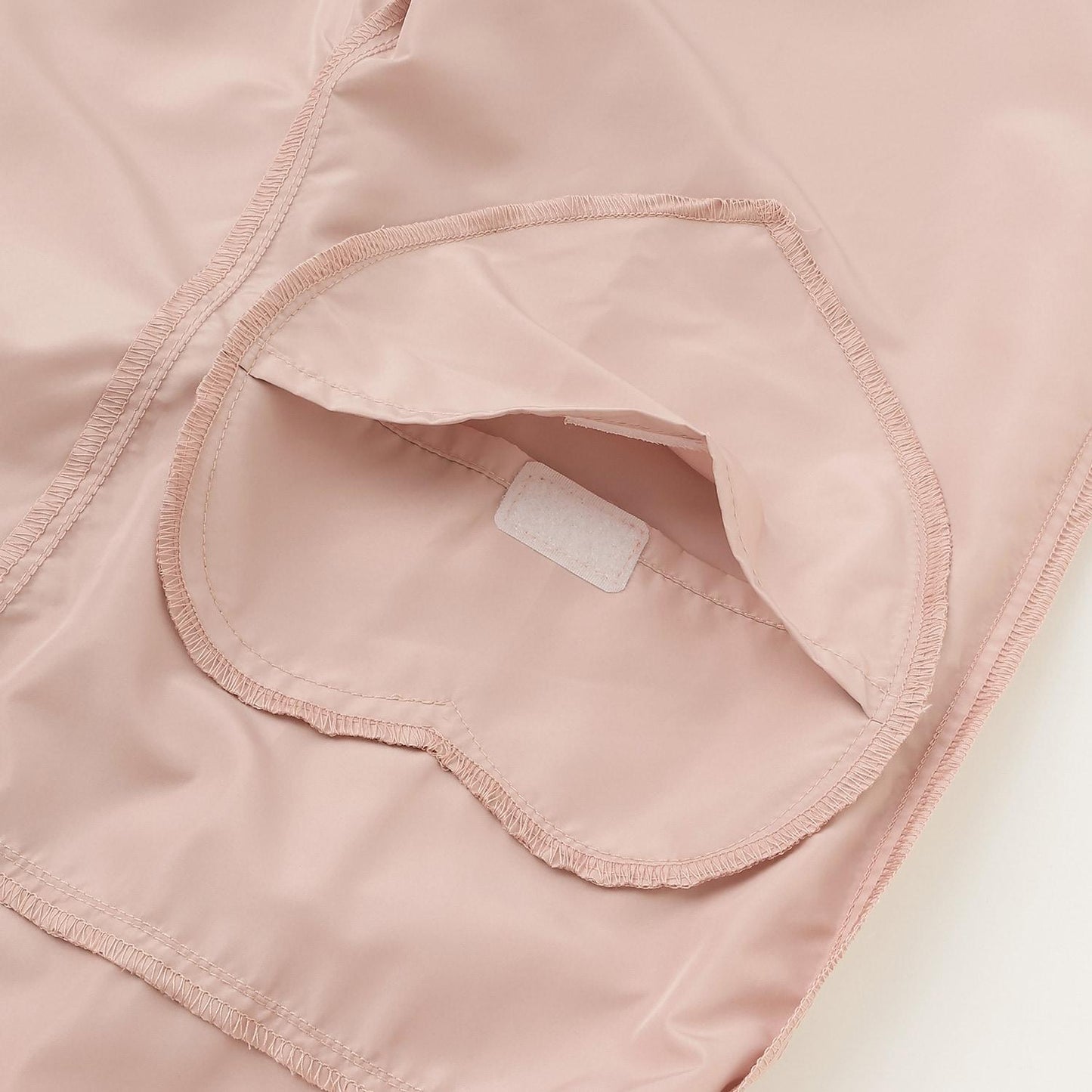 【防潑水加工】肩部荷葉邊遊戲服/L