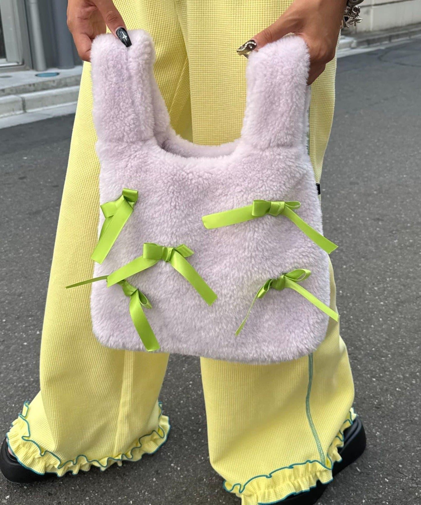 H.S 帶蝴蝶結毛毛包