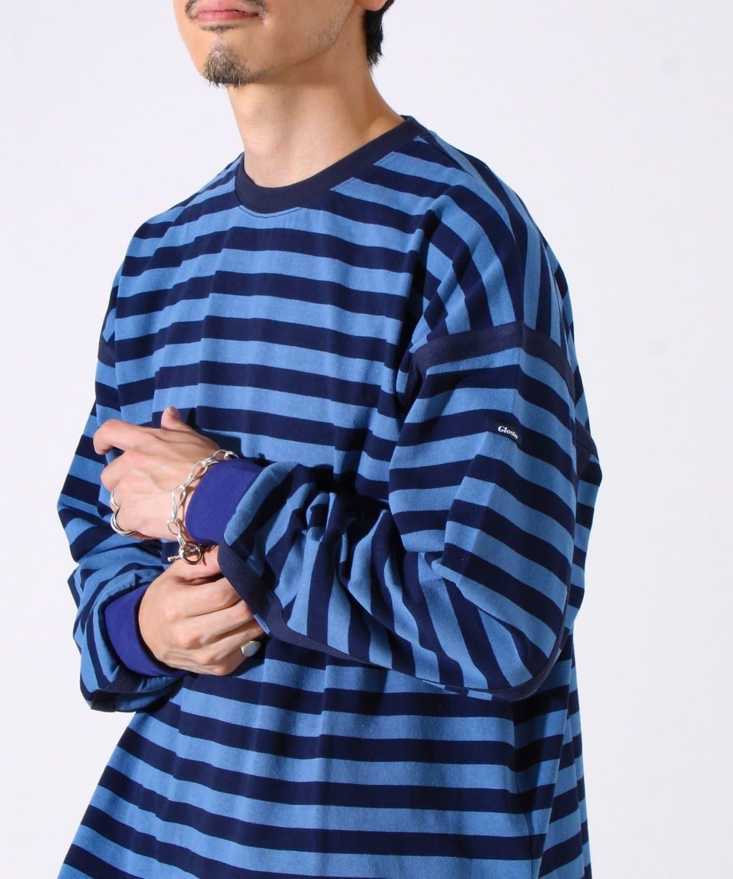 【配色線條突顯差異】條紋袖帶短袖T-shirt