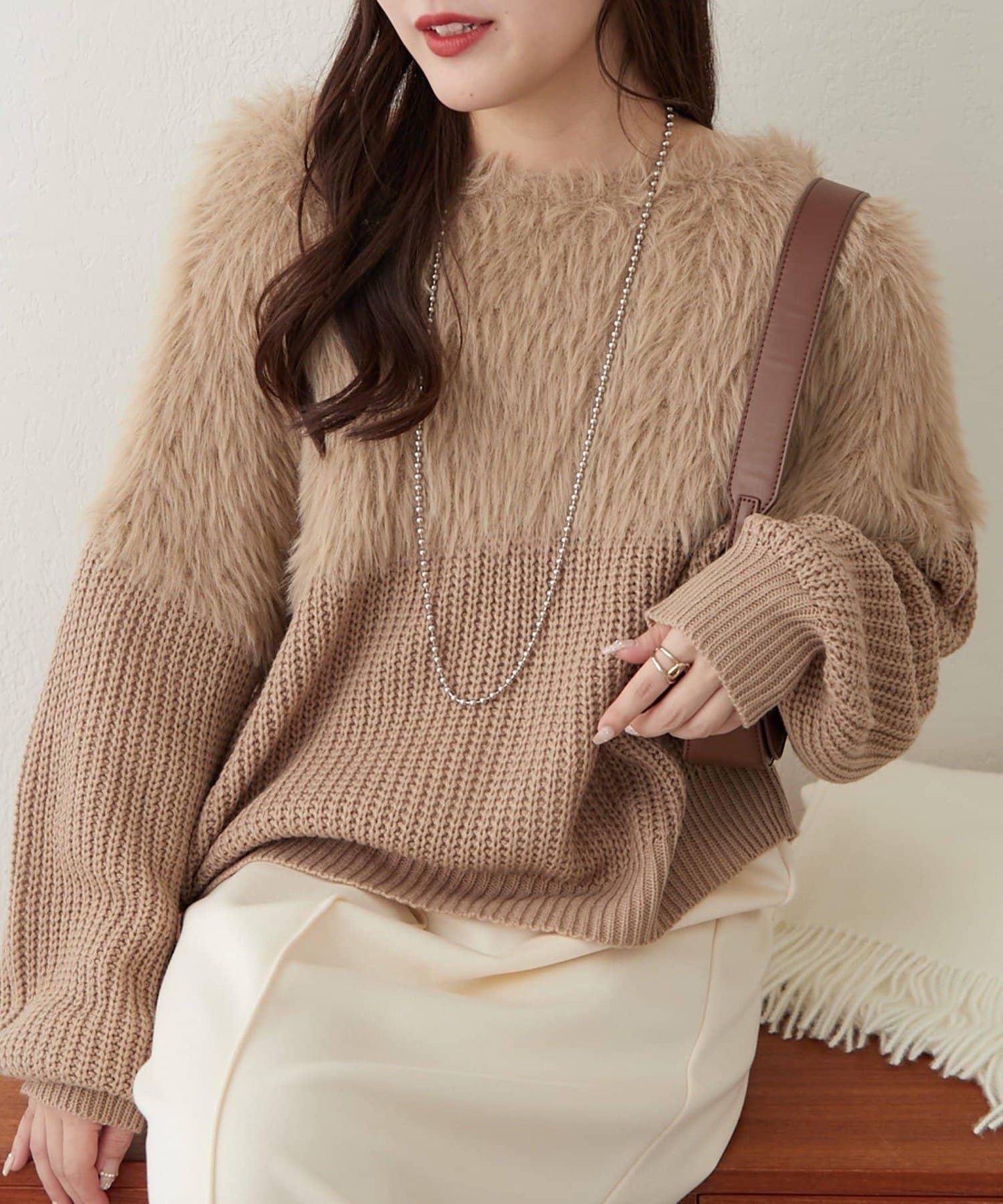 切換絨毛套頭衫