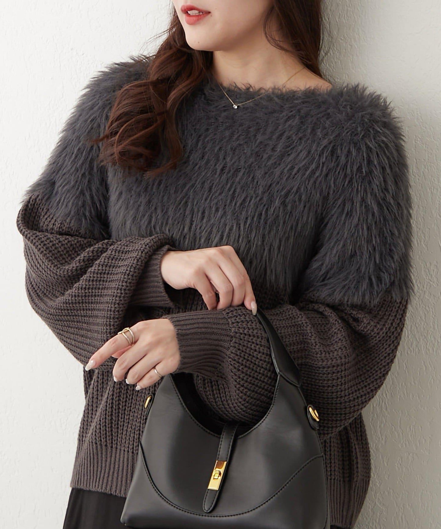 切換絨毛套頭衫