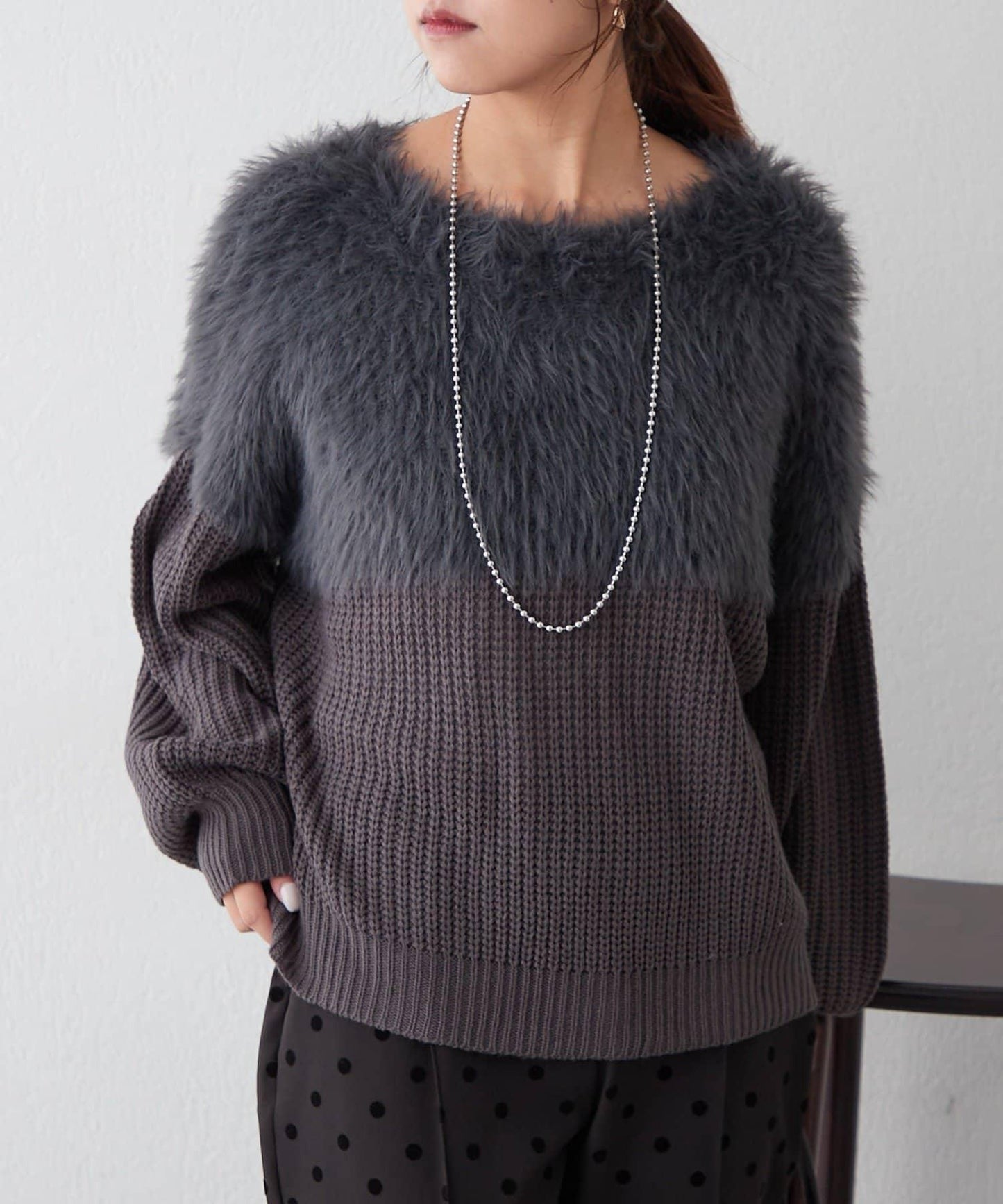 切換絨毛套頭衫