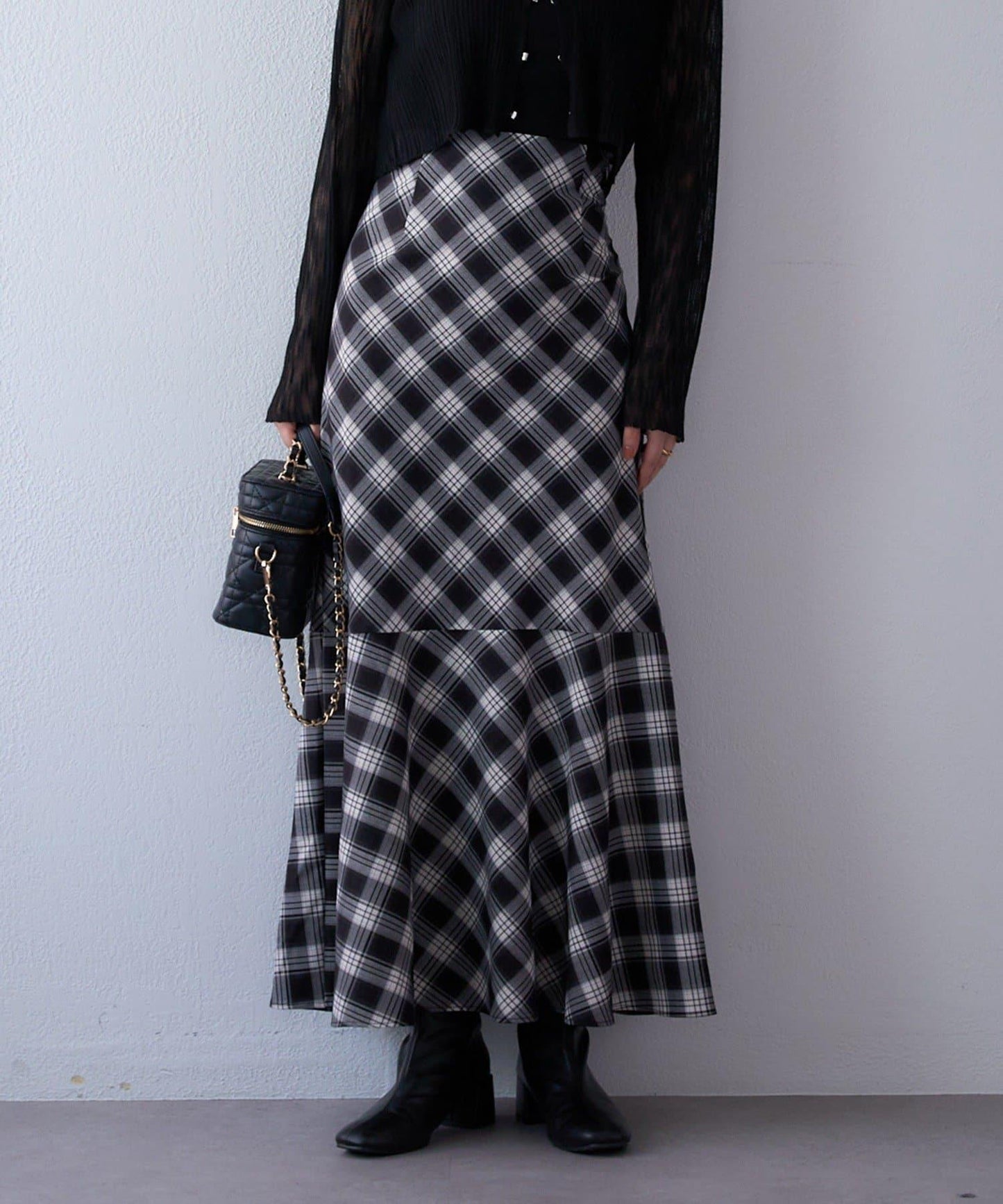 /【減肥5公斤視覺效果】後拉鍊美人魚裙