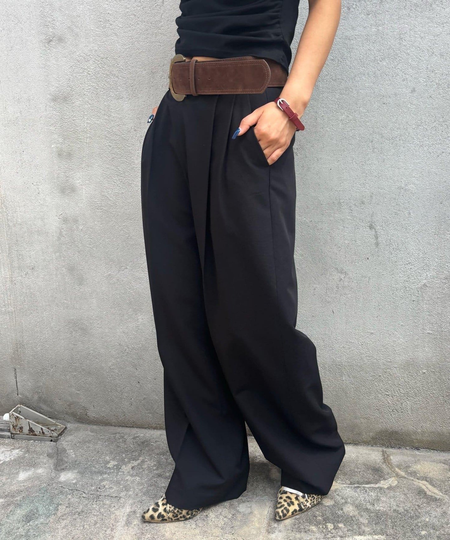 【WHO'S WHO gallery】2褶秋季休閒長褲