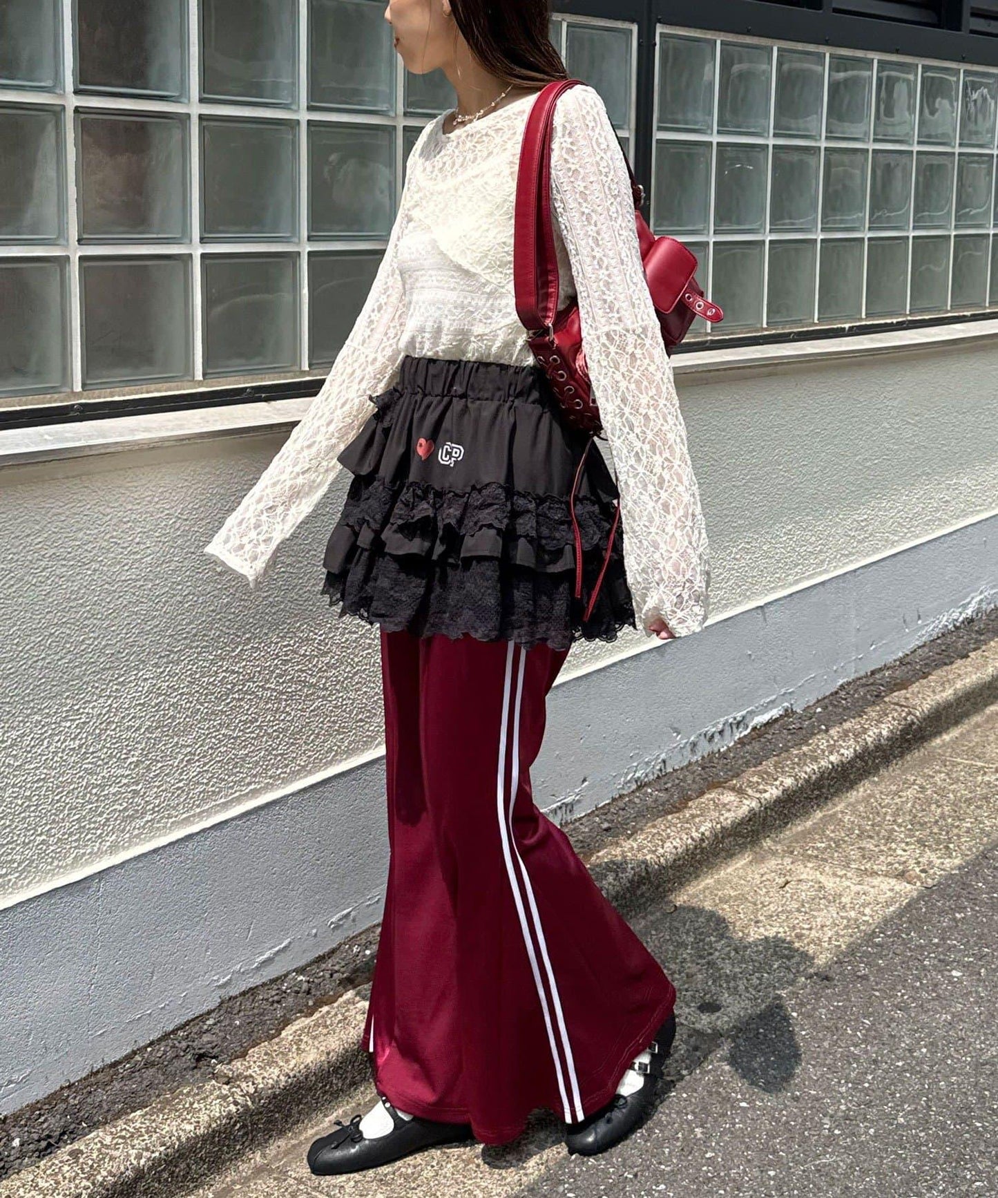 蓬鬆荷葉邊蕾絲層疊迷你裙