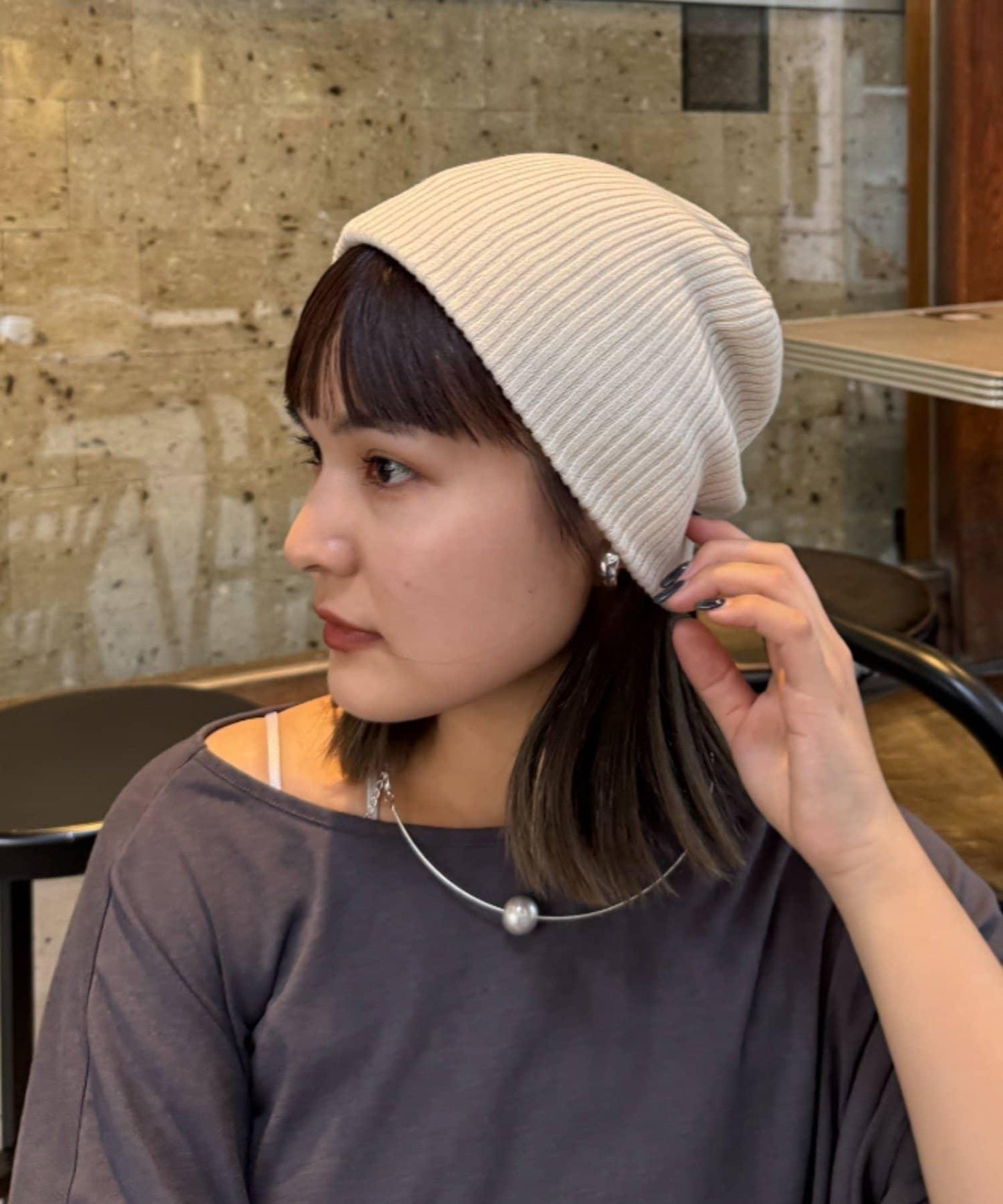 【平價】條紋針織小毛帽