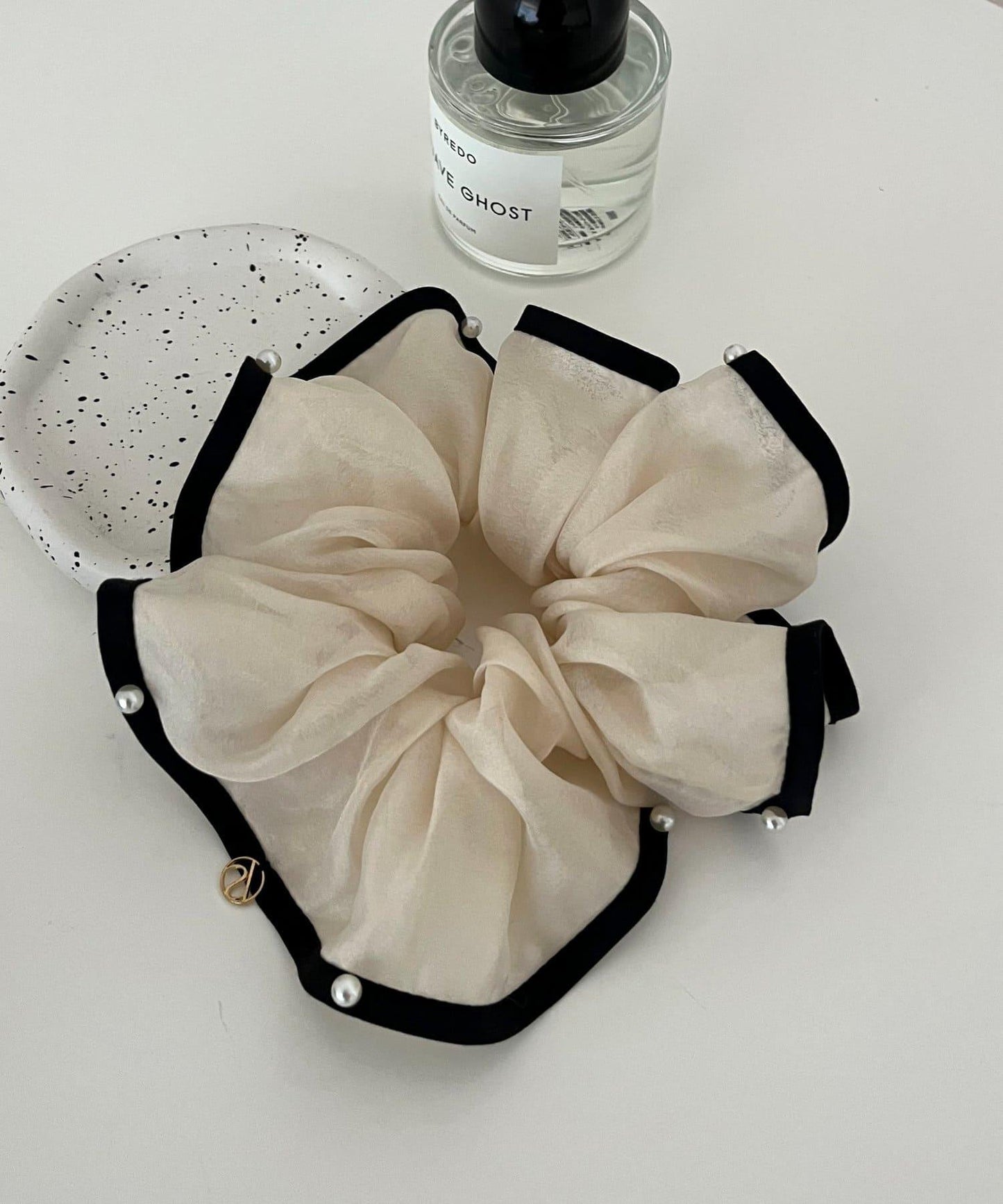 珍珠鑲邊雪紡髮飾