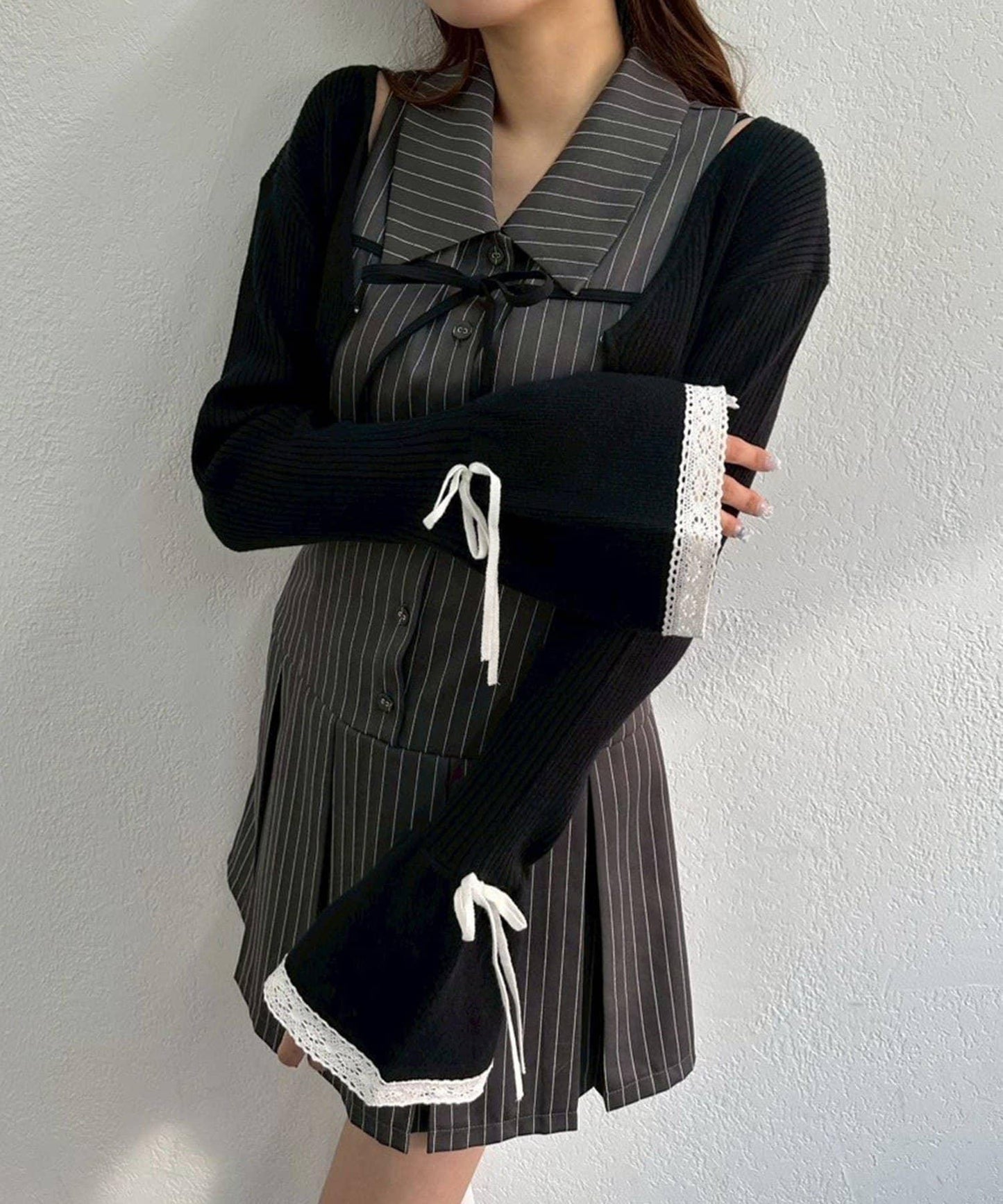 波浪袖蝴蝶結短外套