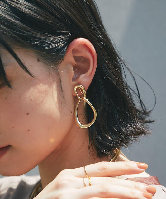 【GOLDY(高莉)】金屬扭曲圓環耳環