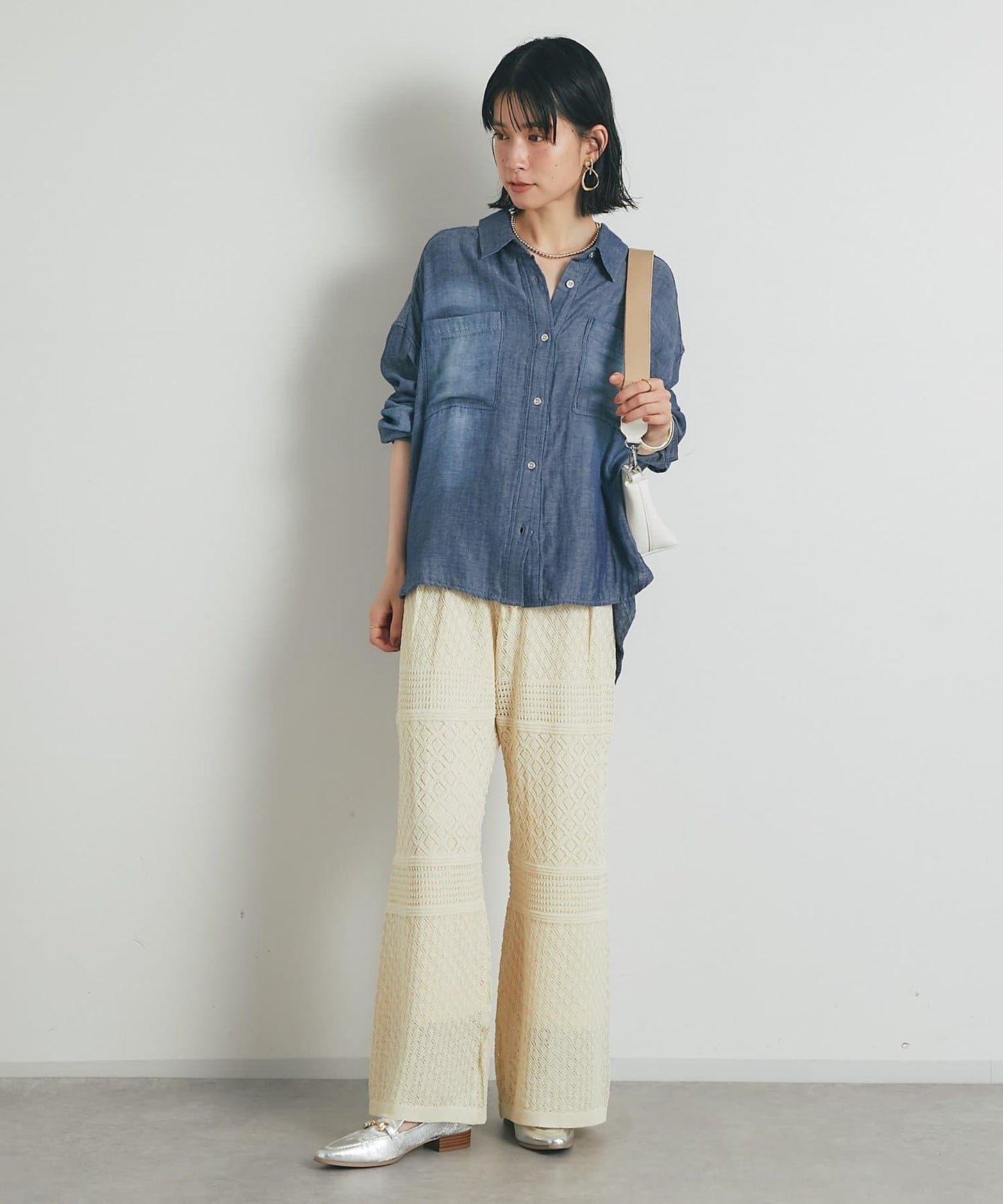 《純棉100%・適度透感》爆炸紗圓領牛仔襯衫