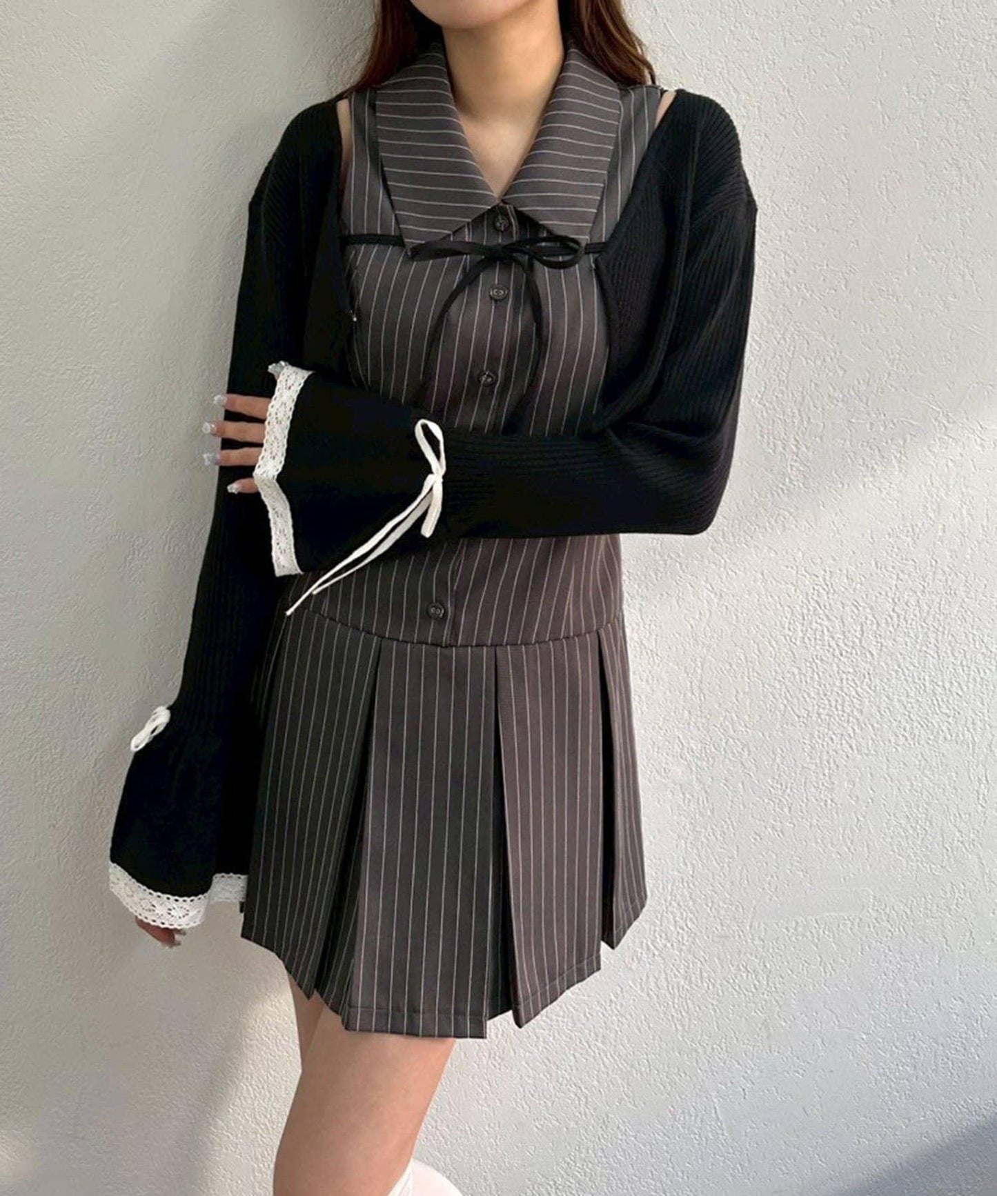 波浪袖蝴蝶結短外套