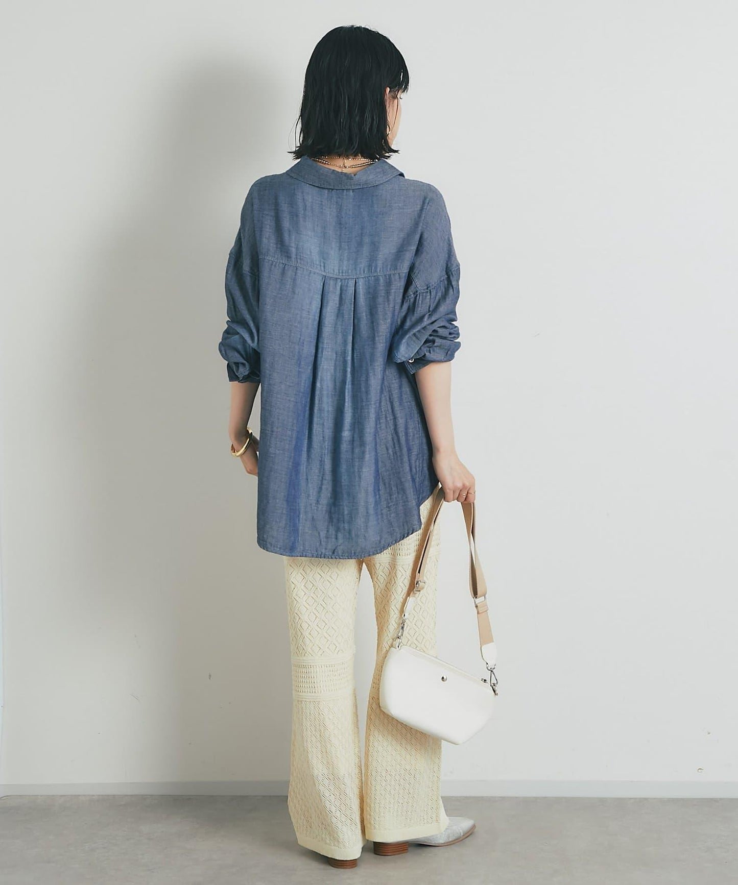 《純棉100%・適度透感》爆炸紗圓領牛仔襯衫