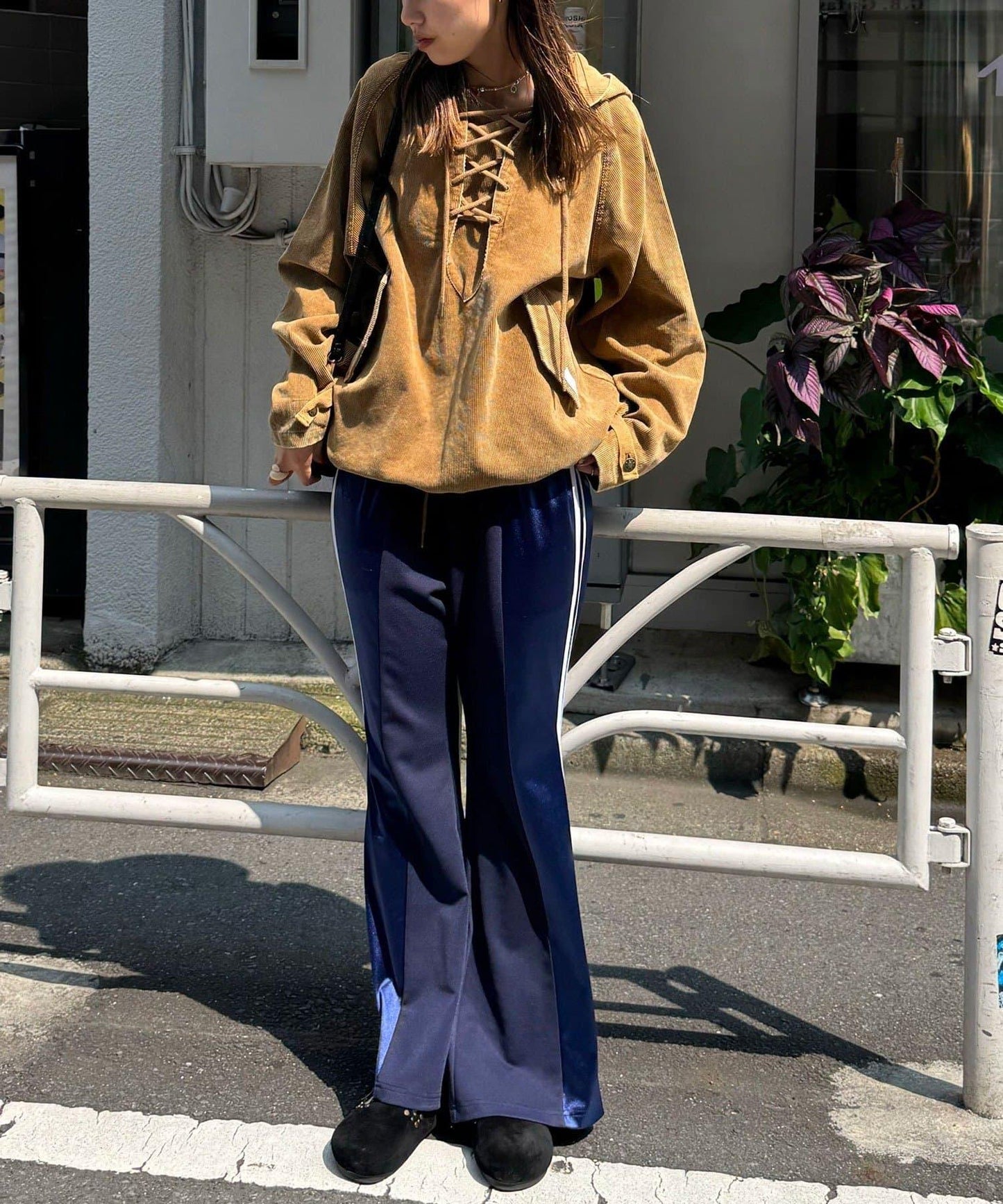 【UNESS/ユーネス】工藝燈芯絨套頭衫連帽外套