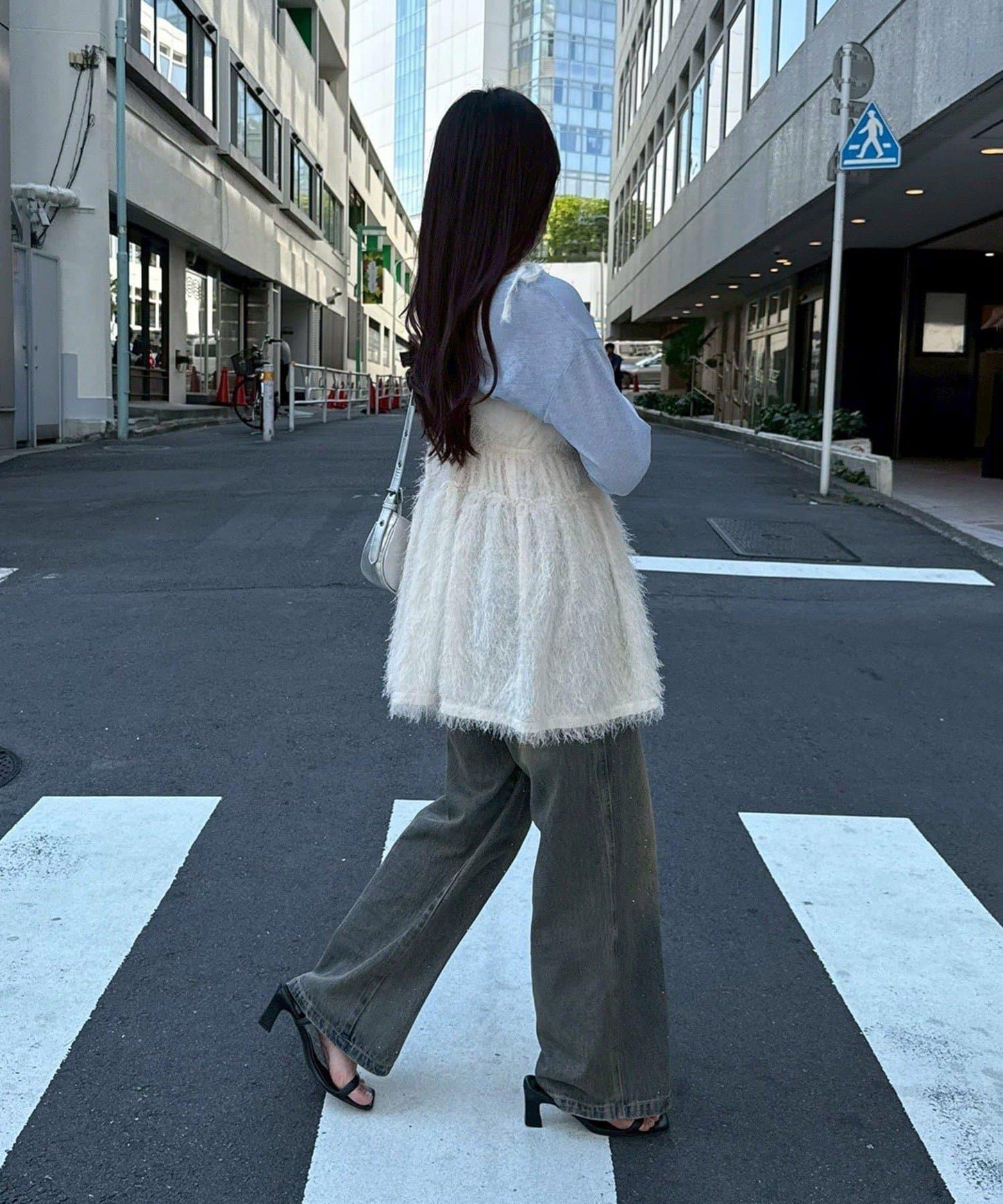 蓬鬆吊帶背心