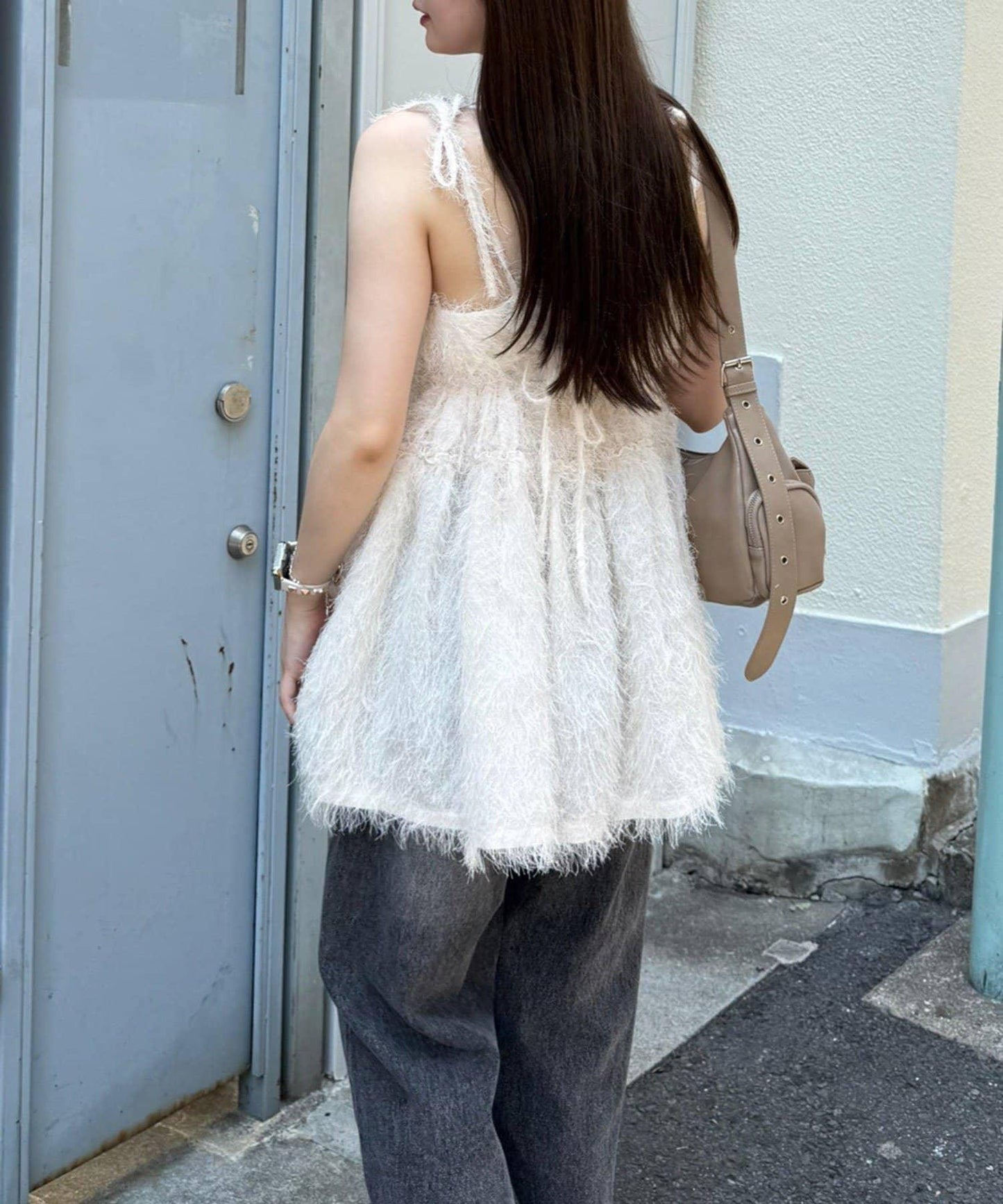 蓬鬆吊帶背心