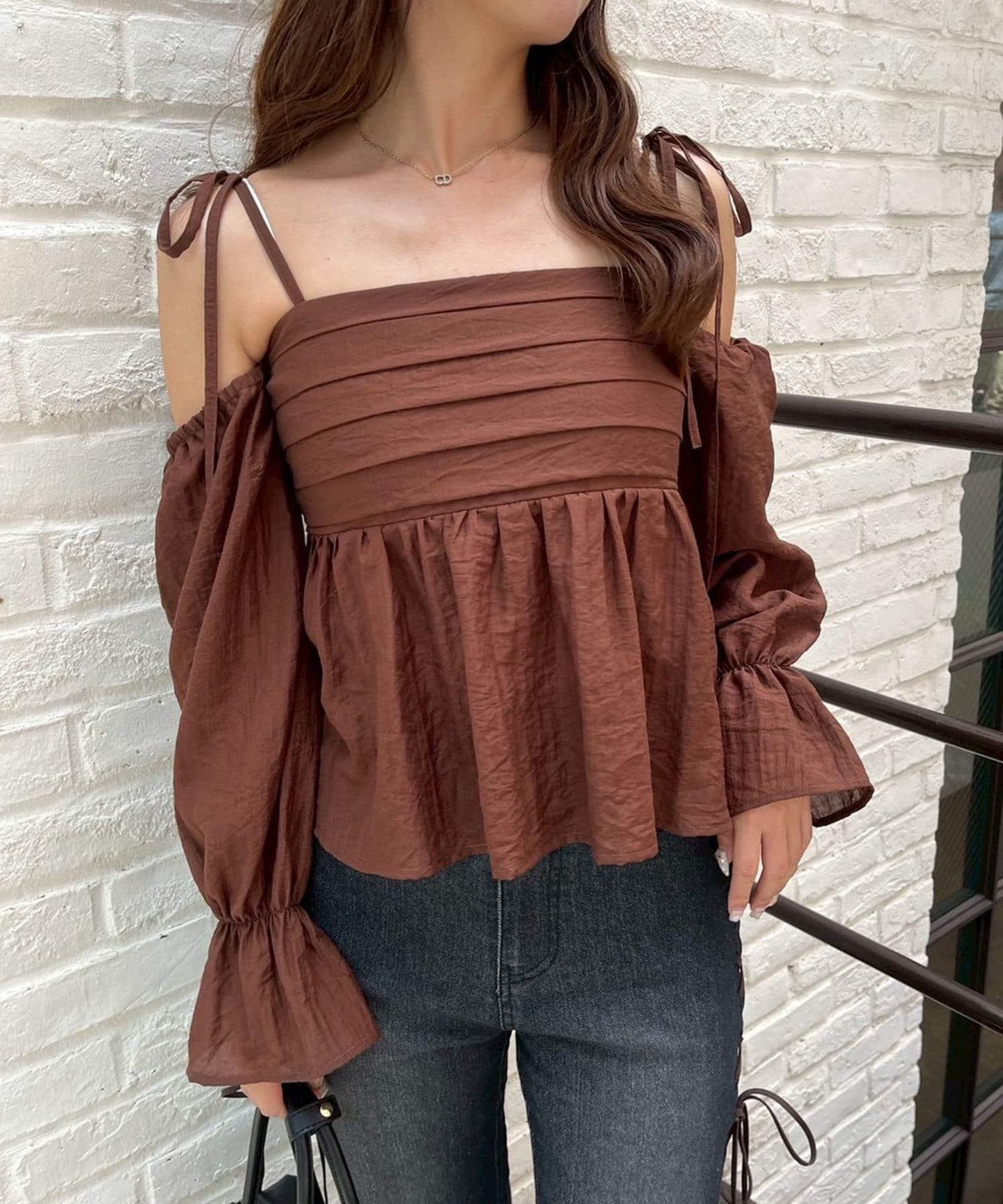 【適合夏秋季穿著】袖子可兩穿抽褶襯衫