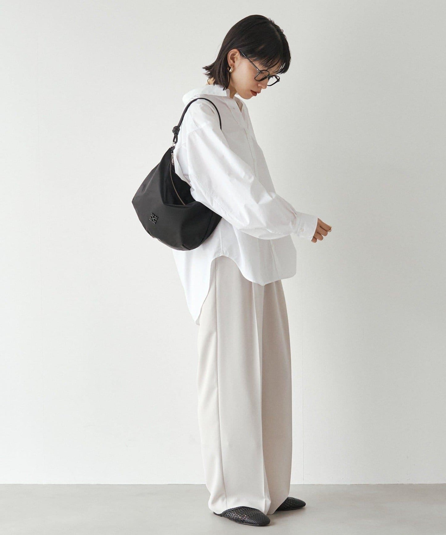 クラウズナイロン ラウンド2WAYショルダーバッグ 雲感尼龍圓形兩用斜挎包