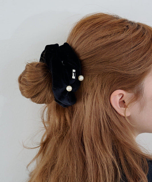 2025秋冬/fiw. 珍珠天鵝絨髮圈