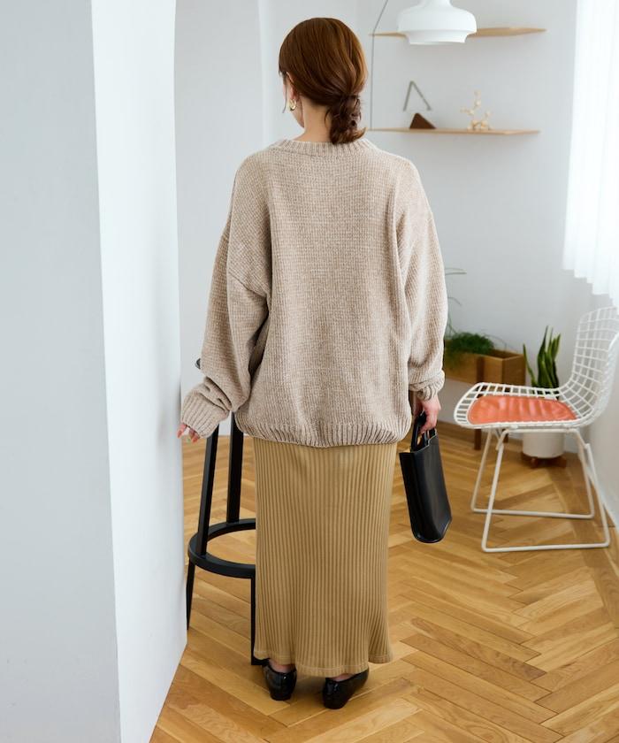 花卉絨球針織套頭衫