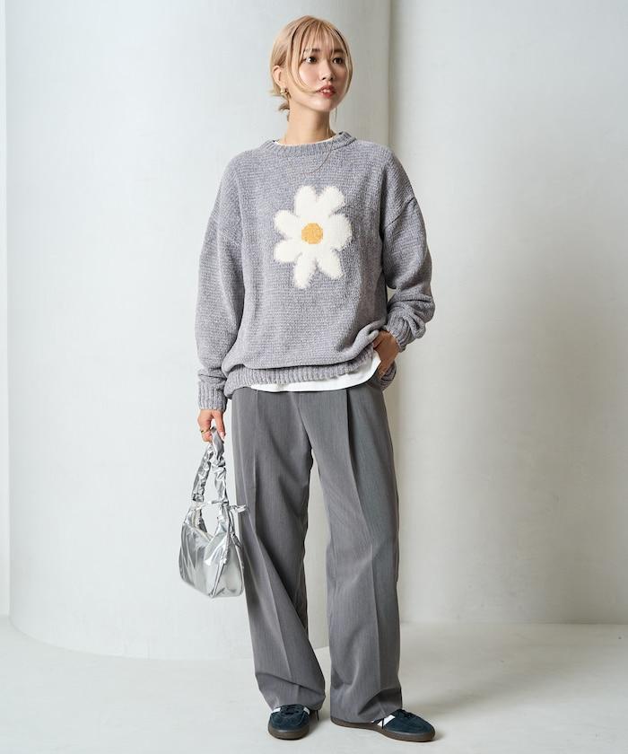 花卉絨球針織套頭衫