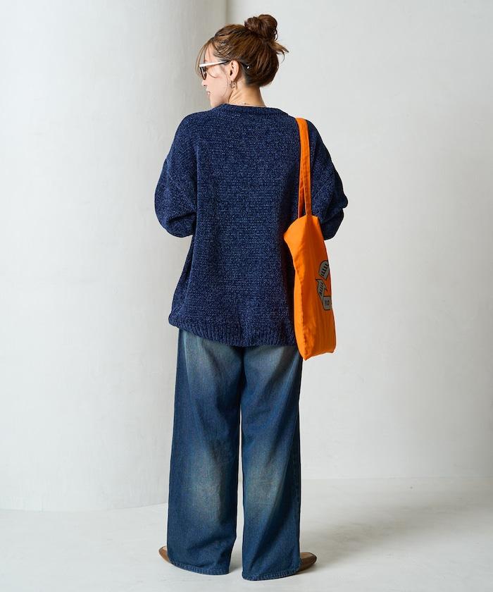 花卉絨球針織套頭衫