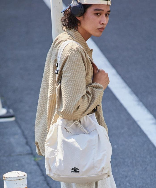 特別多功能尼龍掛繩包