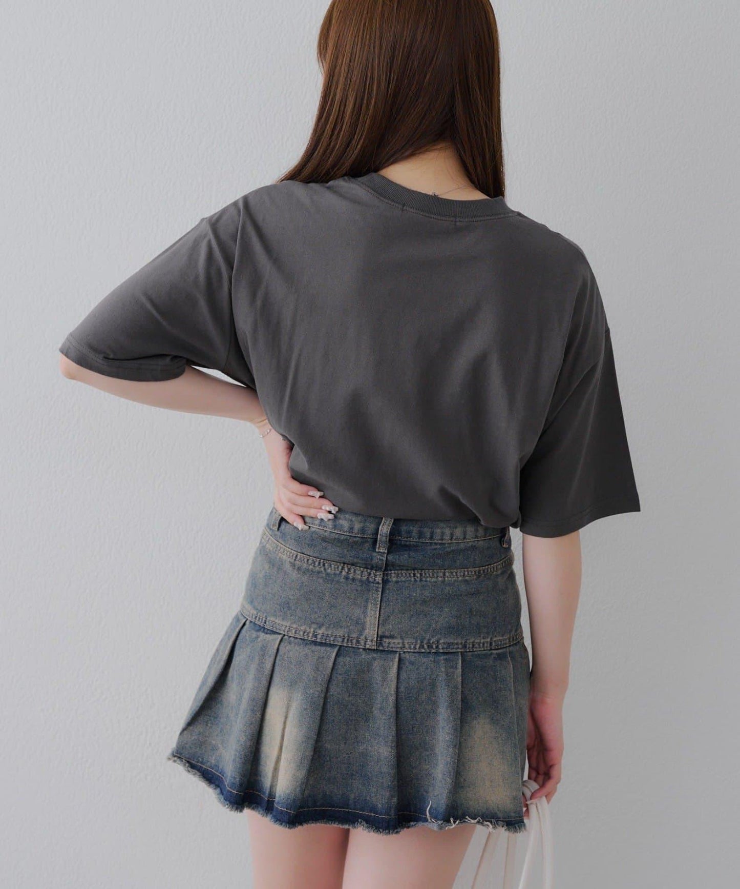 亮片花朵刺繡寬鬆T恤