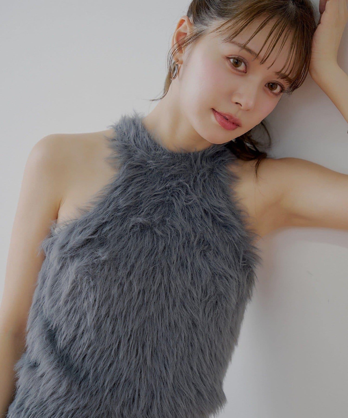 【Chico】毛絨美式無袖針織衫