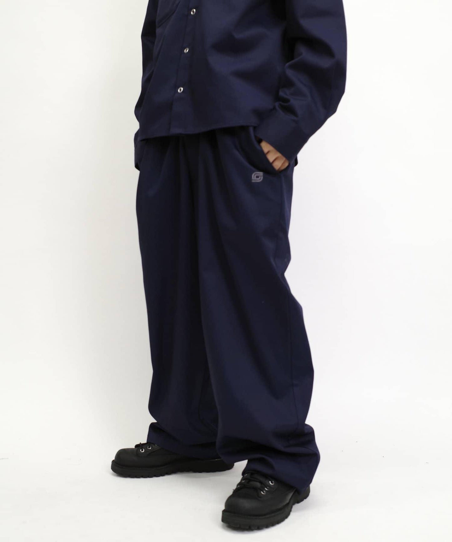 【WHO'S WHO gallery】【Sourcream】斜紋工裝長褲