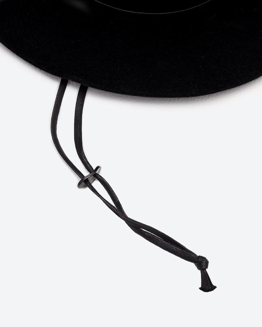 No.W-232735-40 NAVY (W-232735)