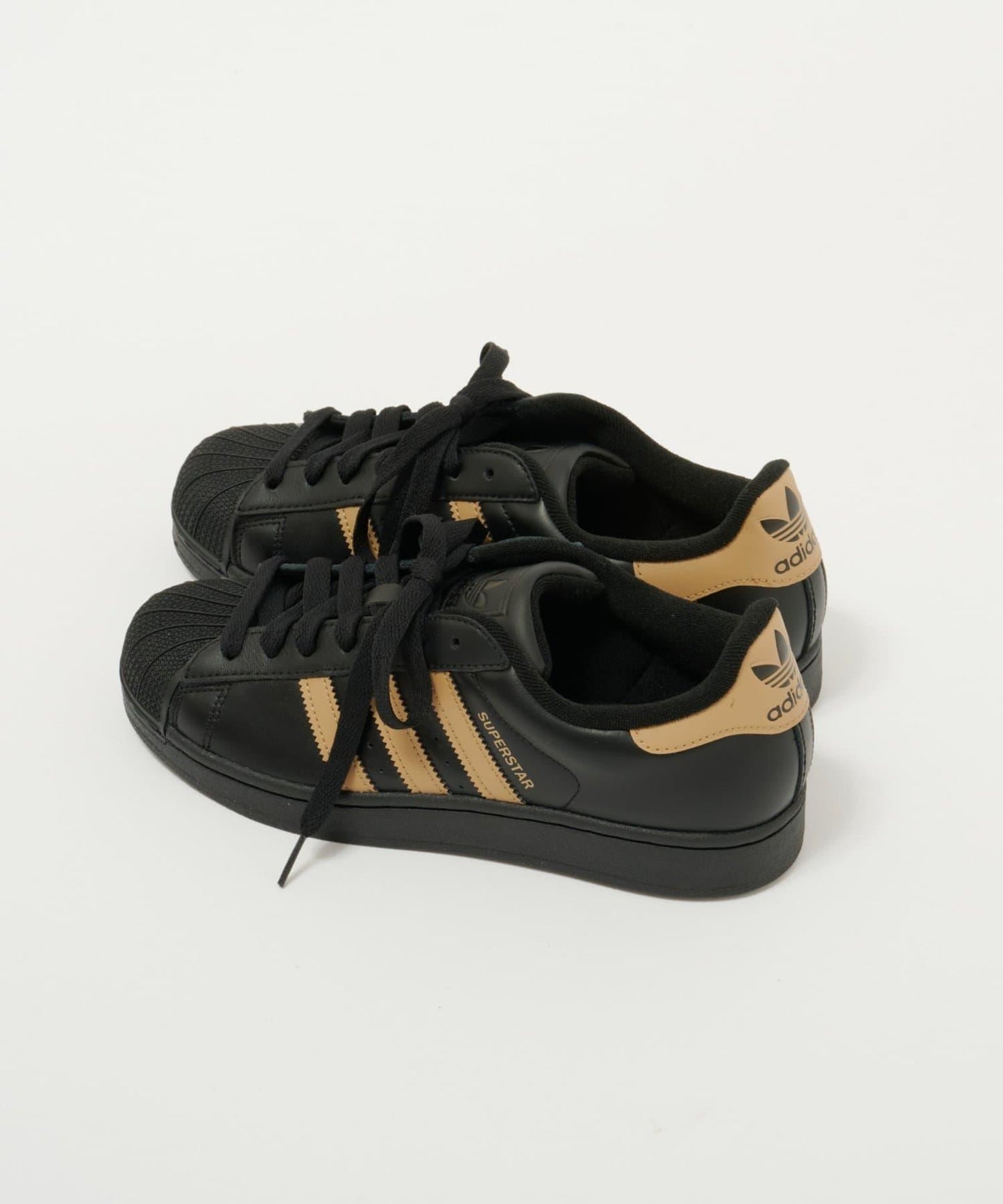 ≪8/8(週五)12:00~開始≫adidas SUPERSTAR II W
