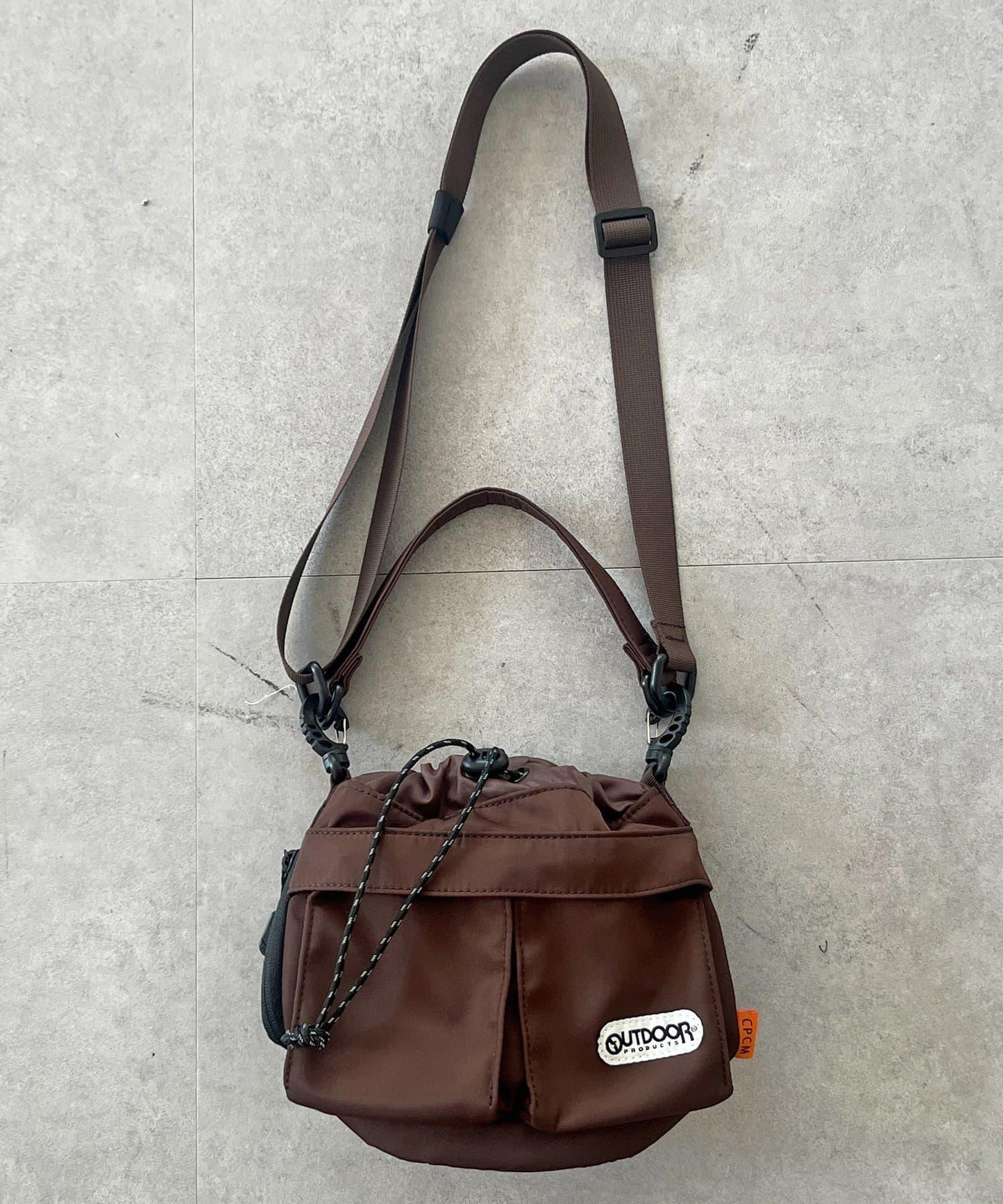 【OUTDOOR PRODUCTS】束口迷你單肩包
