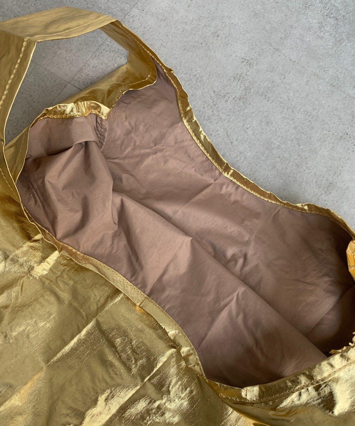 25HO BABY BAGGU 金屬色