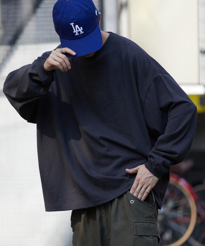 寬鬆版型 單點刺繡 圓領 長袖T恤