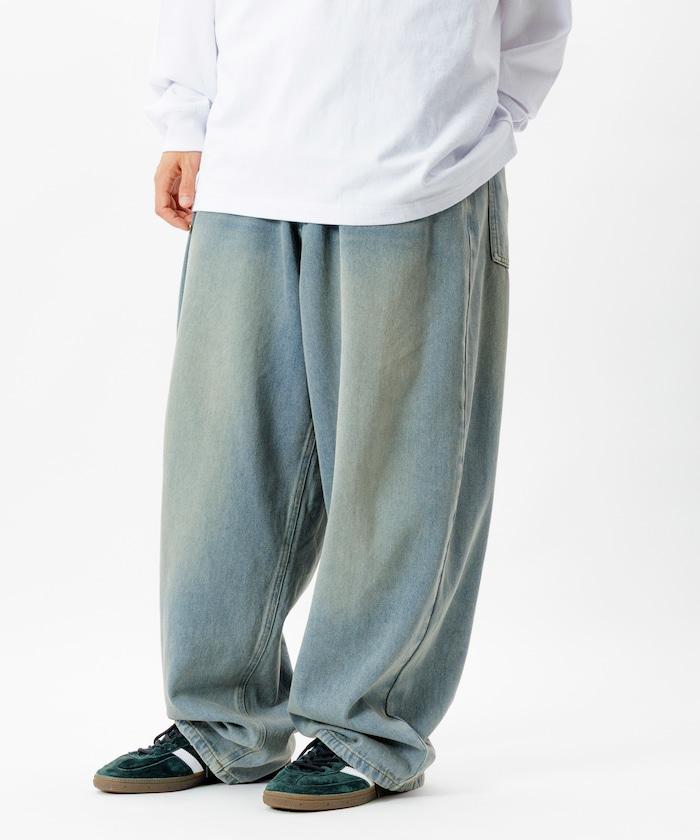 寬鬆版型桶形牛仔褲 / 水洗工藝 / 過染工藝