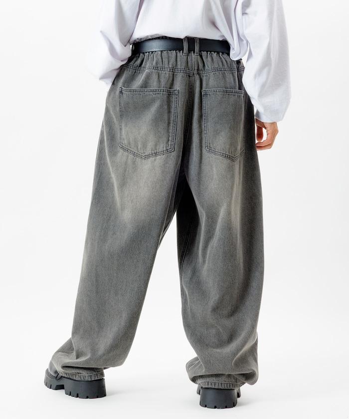 寬鬆版型桶形牛仔褲 / 水洗工藝 / 過染工藝