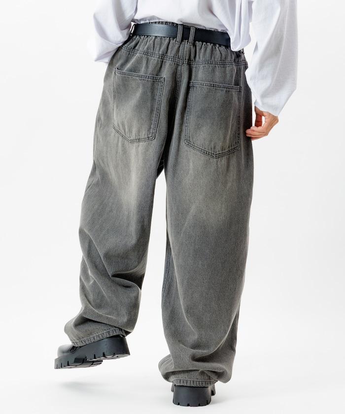 寬鬆版型桶形牛仔褲 / 水洗工藝 / 過染工藝