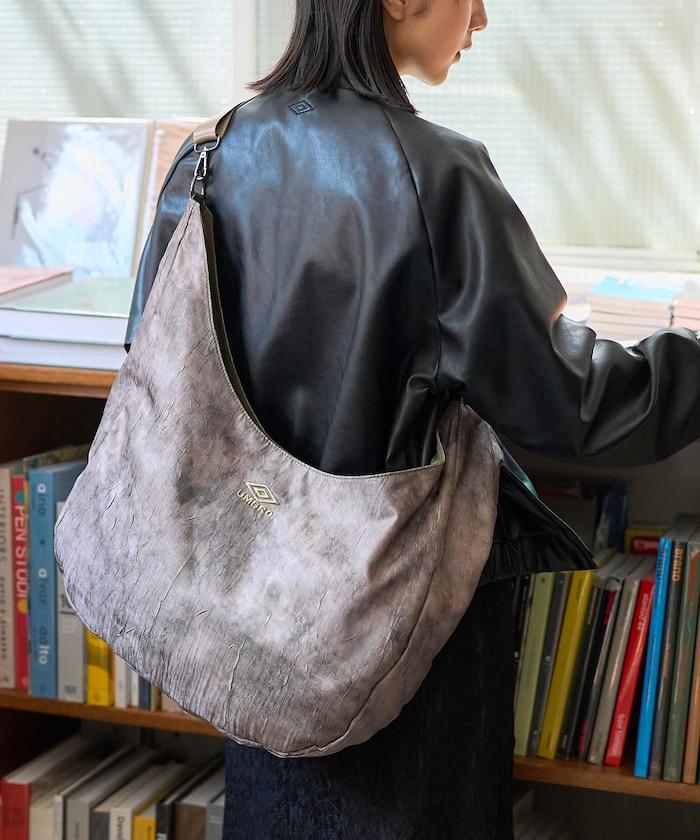 褶皺圓形單肩包