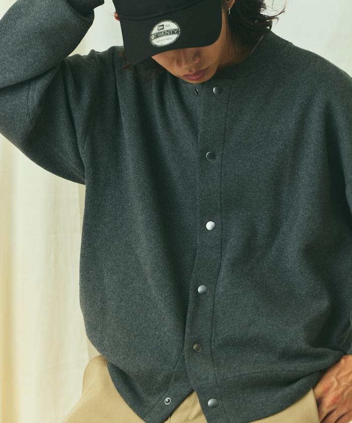 寬鬆版型 休閒風針織衛衣風圓領按扣開衫