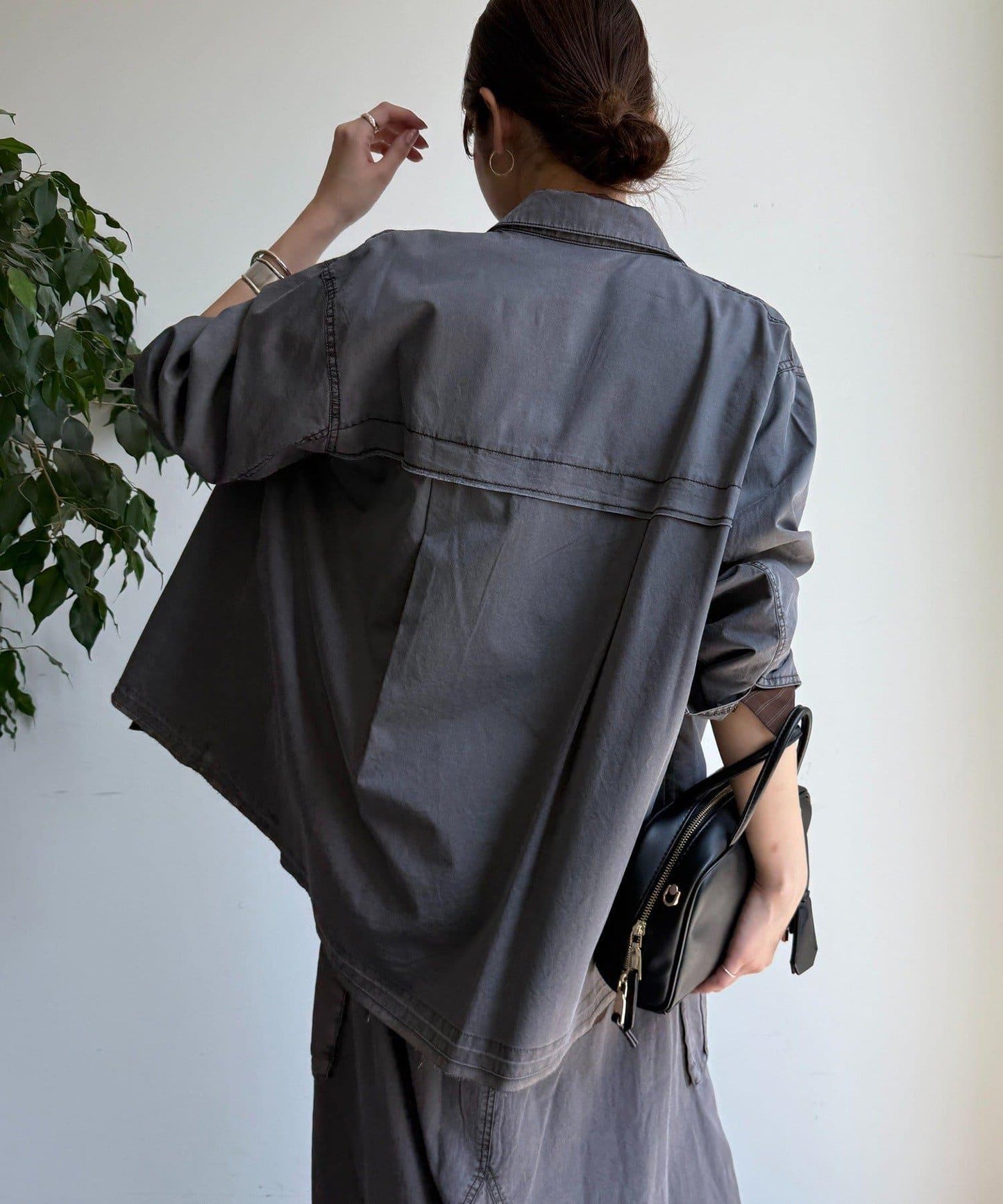 天絲素色寬鬆襯衫