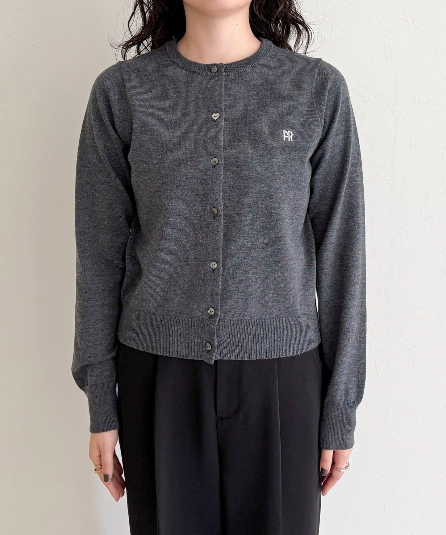 FR刺繡基礎款開衫