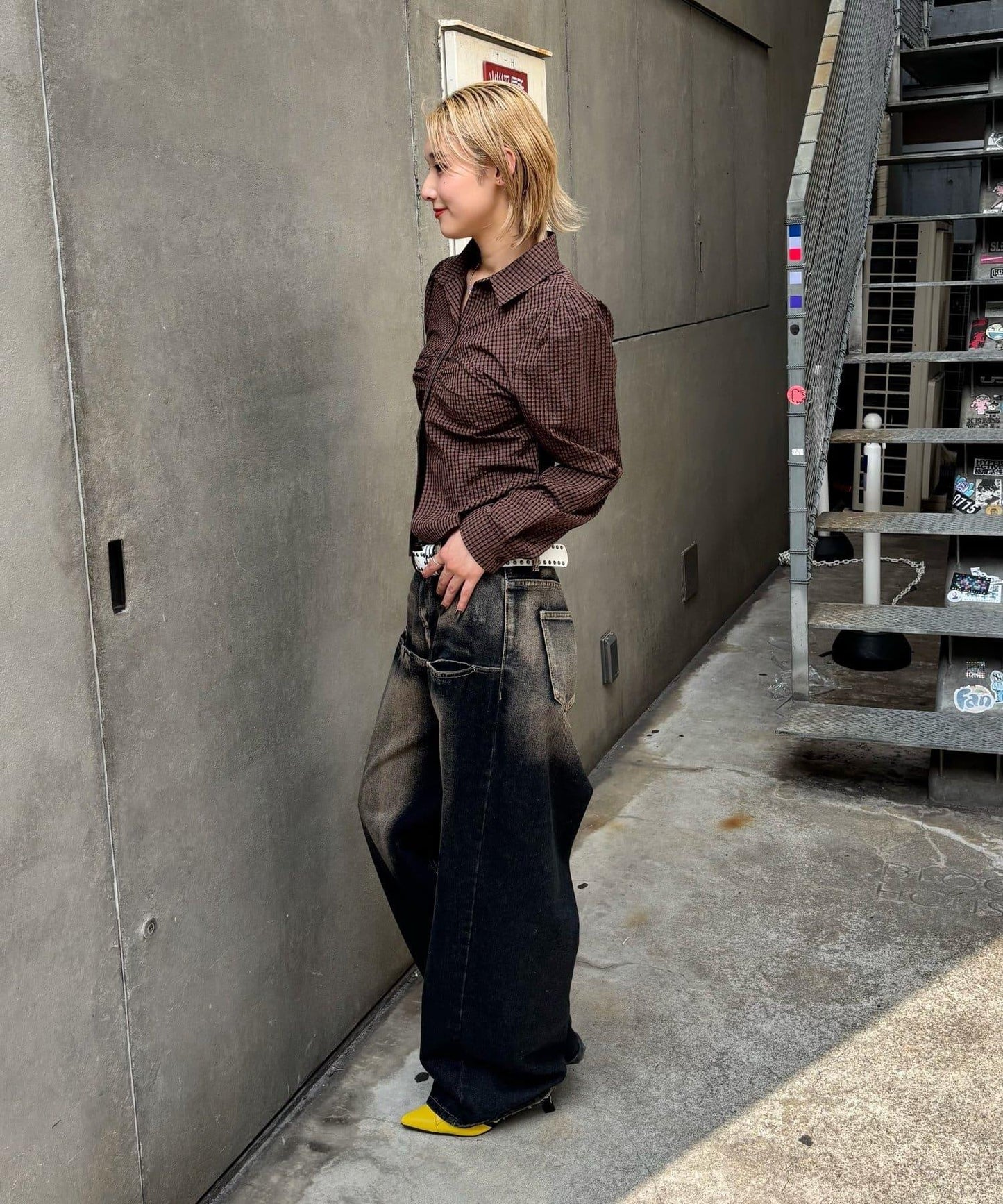 泡泡袖褶皺長袖襯衫