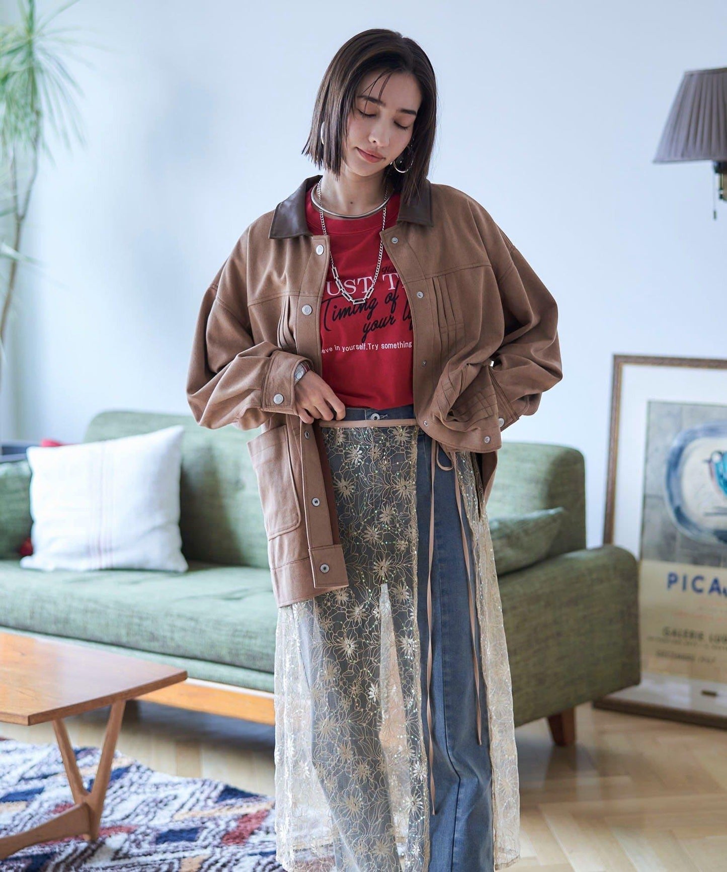 蕾絲裹身半身裙