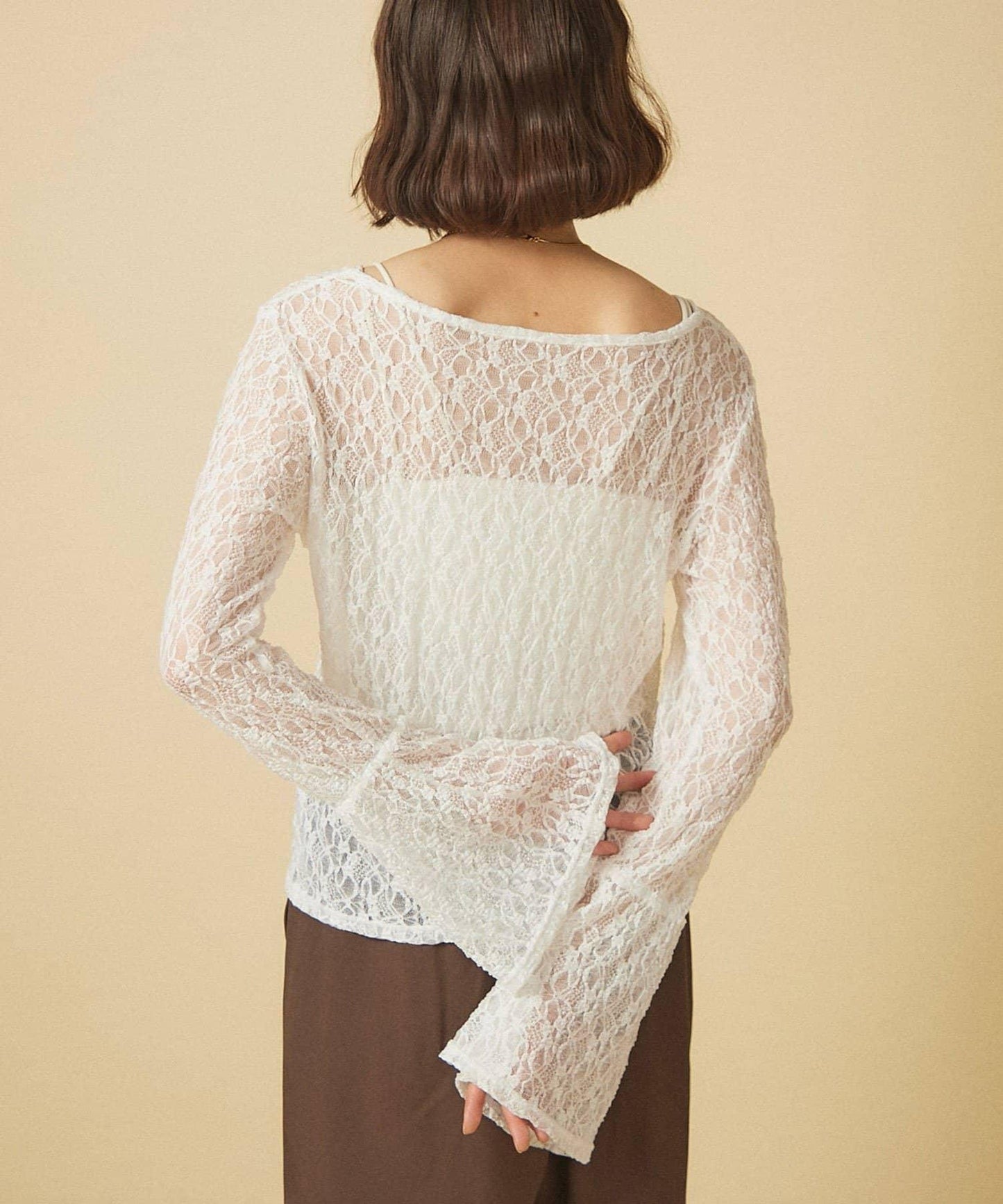 蕾絲喇叭袖套頭衫