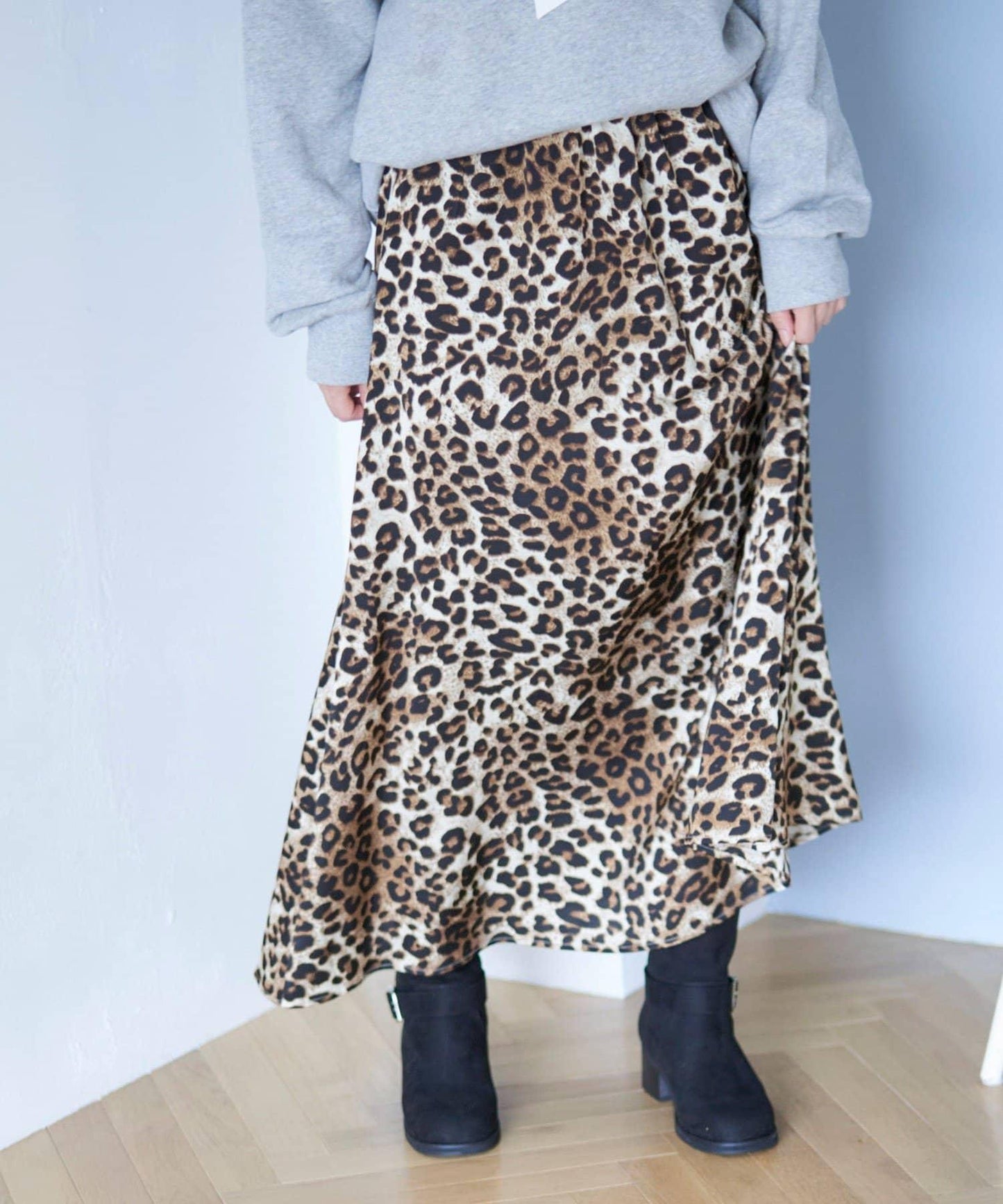 【nane】拼色半喇叭裙