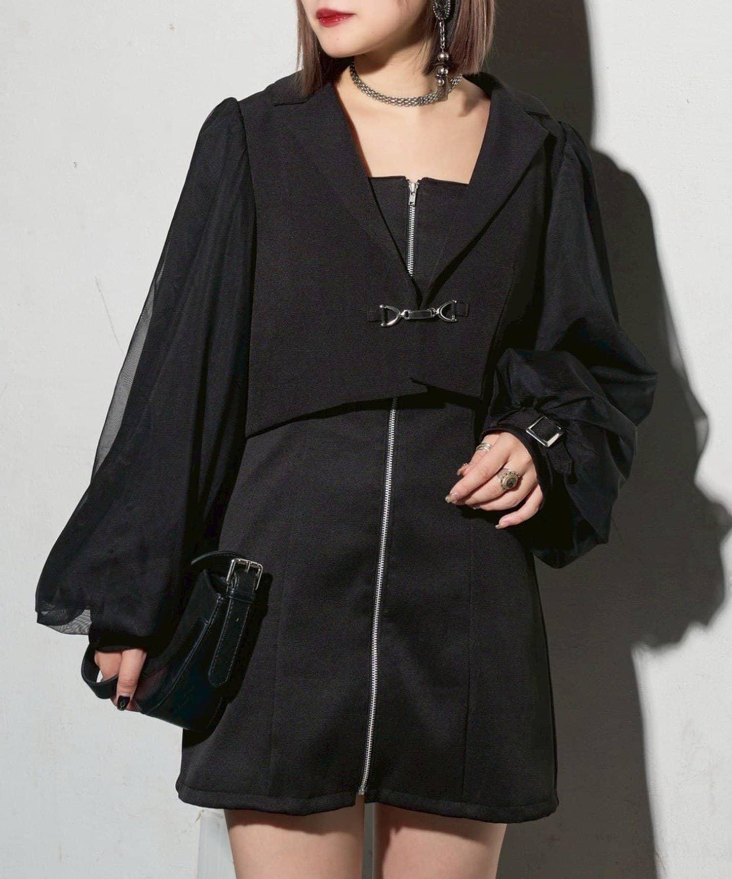 【Mavie..7】短款開衫+迷你吊帶連衣裙套裝